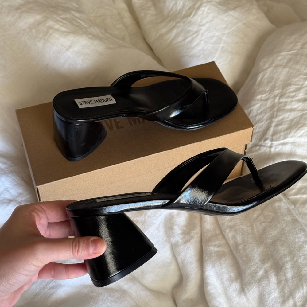 Steve Madden Black Women's Sandals